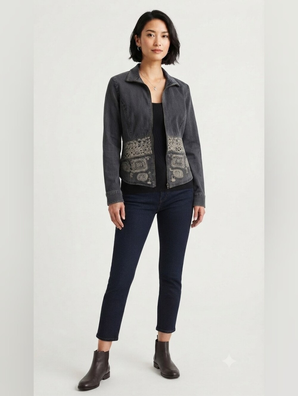 Bandolino Women's Black Vintage Embroidered Zip-Up Jean Jacket Size 6 (Small) - Picture 4 of 11